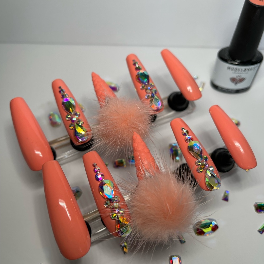 Peach custom acrylic PressOn nails